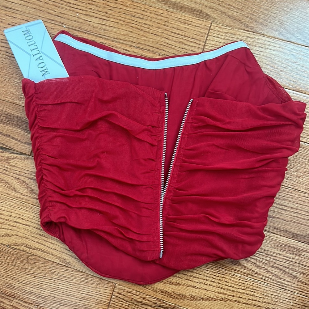 BRAND NEW Red Strapless Corset Top (tag still on) - Picture 3 of 4